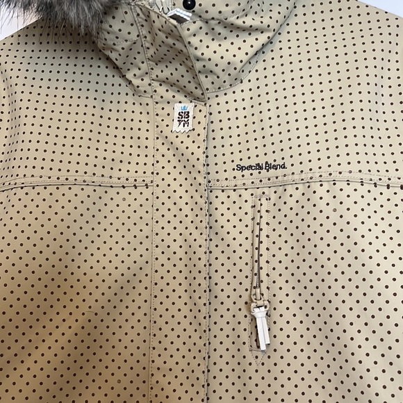 SPECIAL Blend ski jacket, size medium - Picture 5 of 6